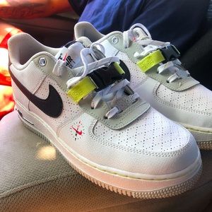 Air Force 1’s, Only worn once. In great condition!